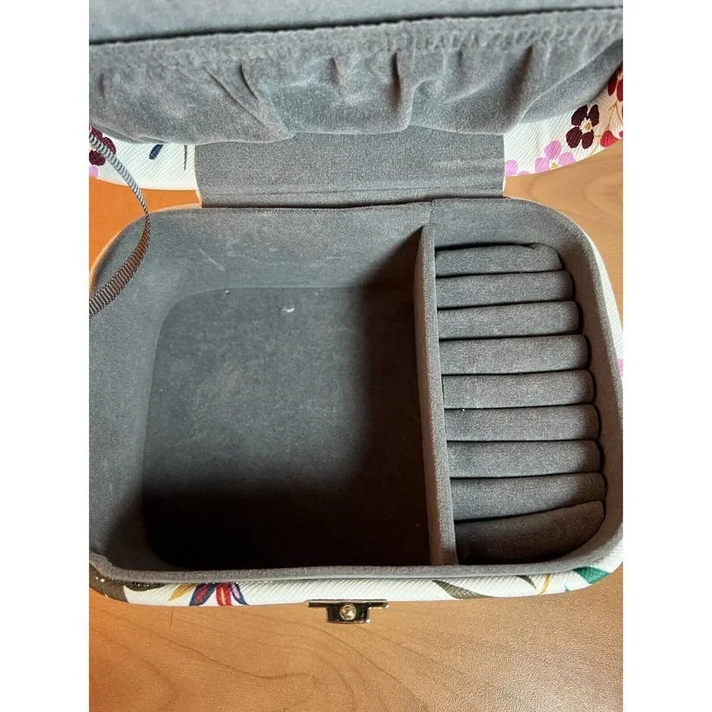 Floral Jewelry Box 6x4x2.5” Unbranded